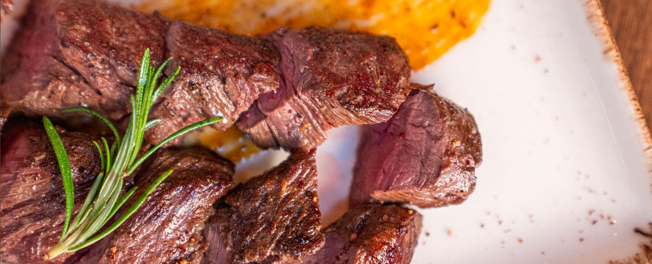 Highly Successful Professional Dinner Hosted by Comtech and F4STER